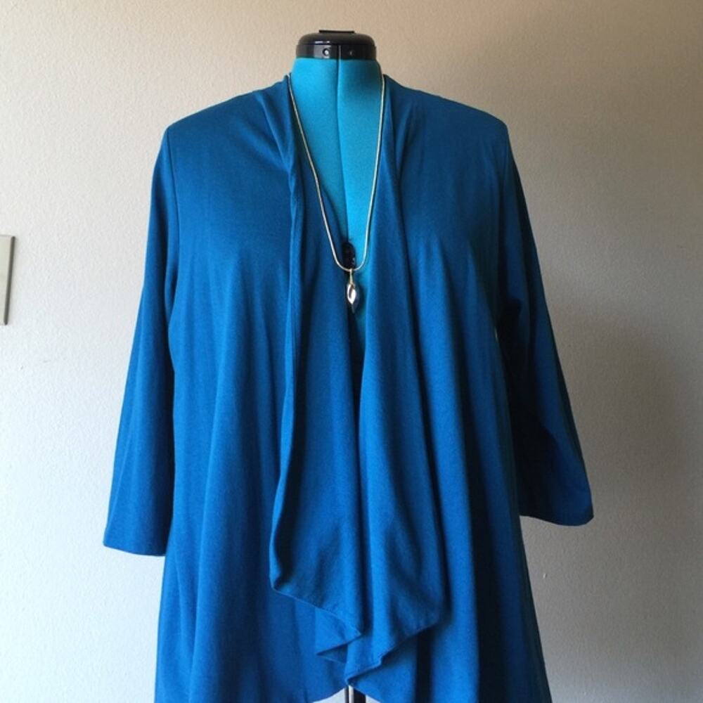 Women’s Blue Wrap